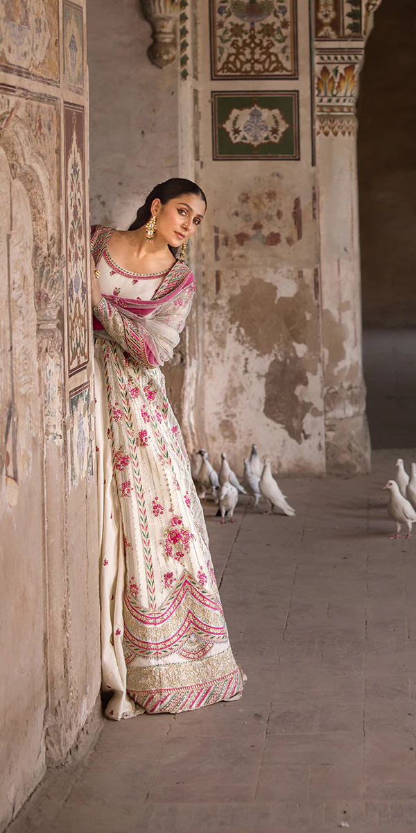 Bridal Collection by Erum Khan | PARO - Image 3