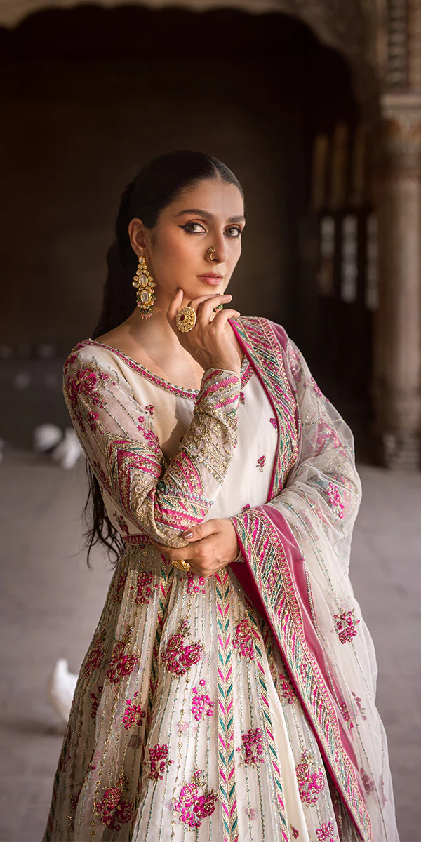 Bridal Collection by Erum Khan | PARO - Image 4