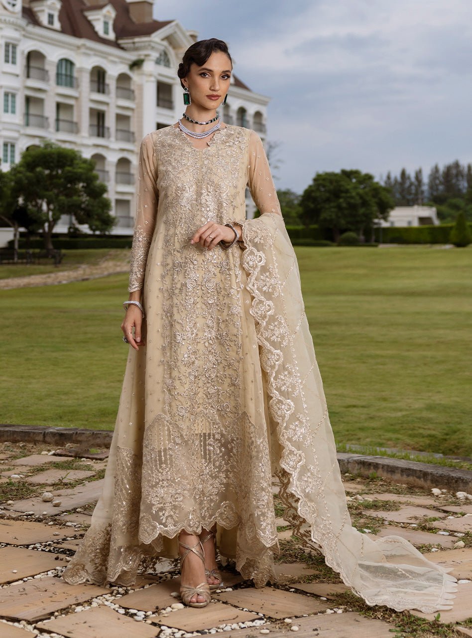 Wedding Festive Collection by Zainab Chottani | DESIGN-04 - Image 9