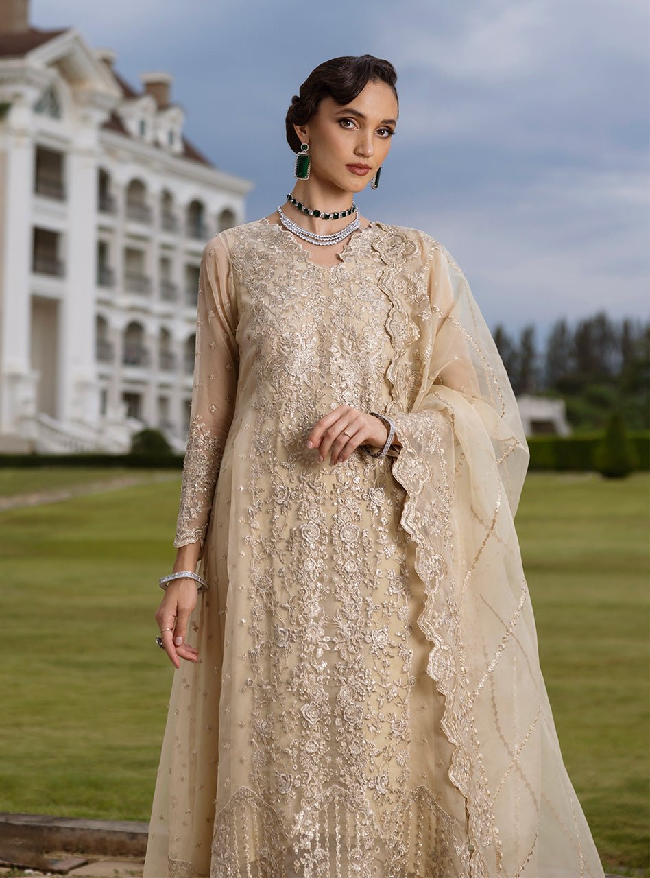 Wedding Festive Collection by Zainab Chottani | DESIGN-04 - Image 6
