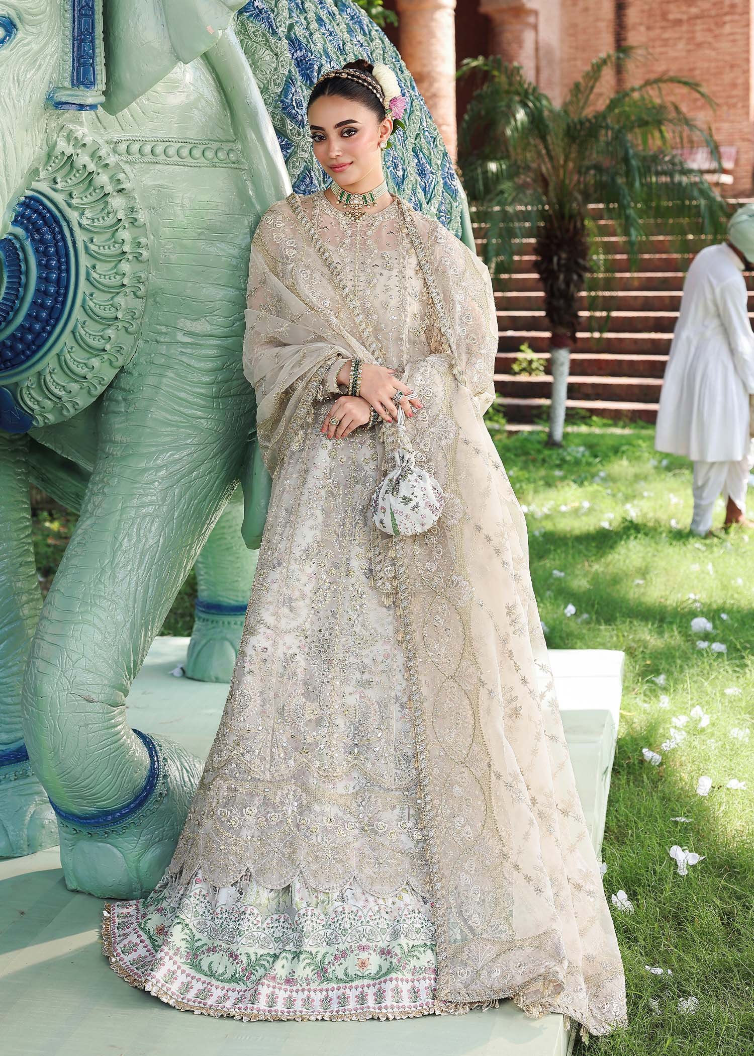 Veere Di Wedding Brides Collection by Sardinia | PAREESA