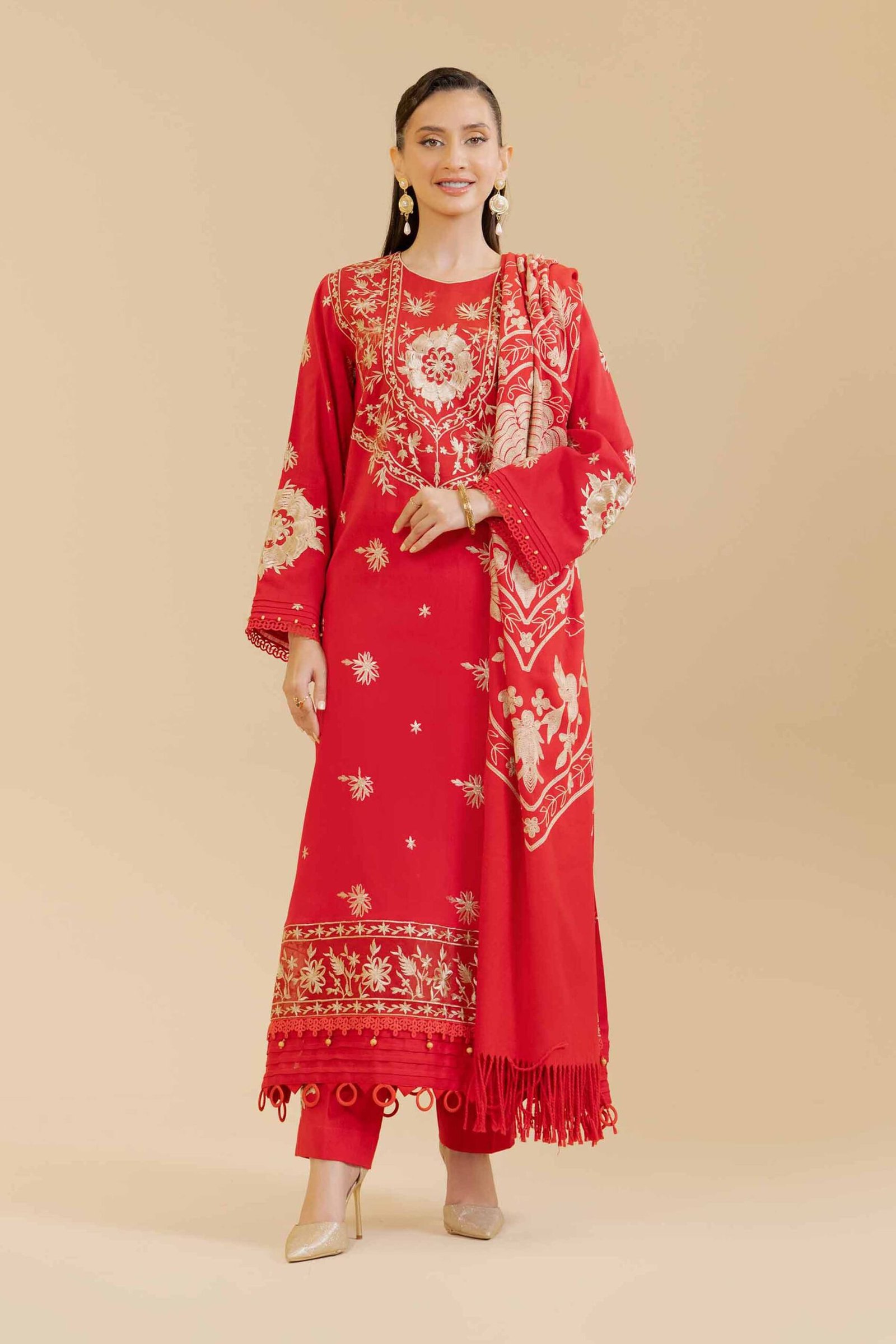 Nishat Linen Winter Collection | 42404296 - Image 4