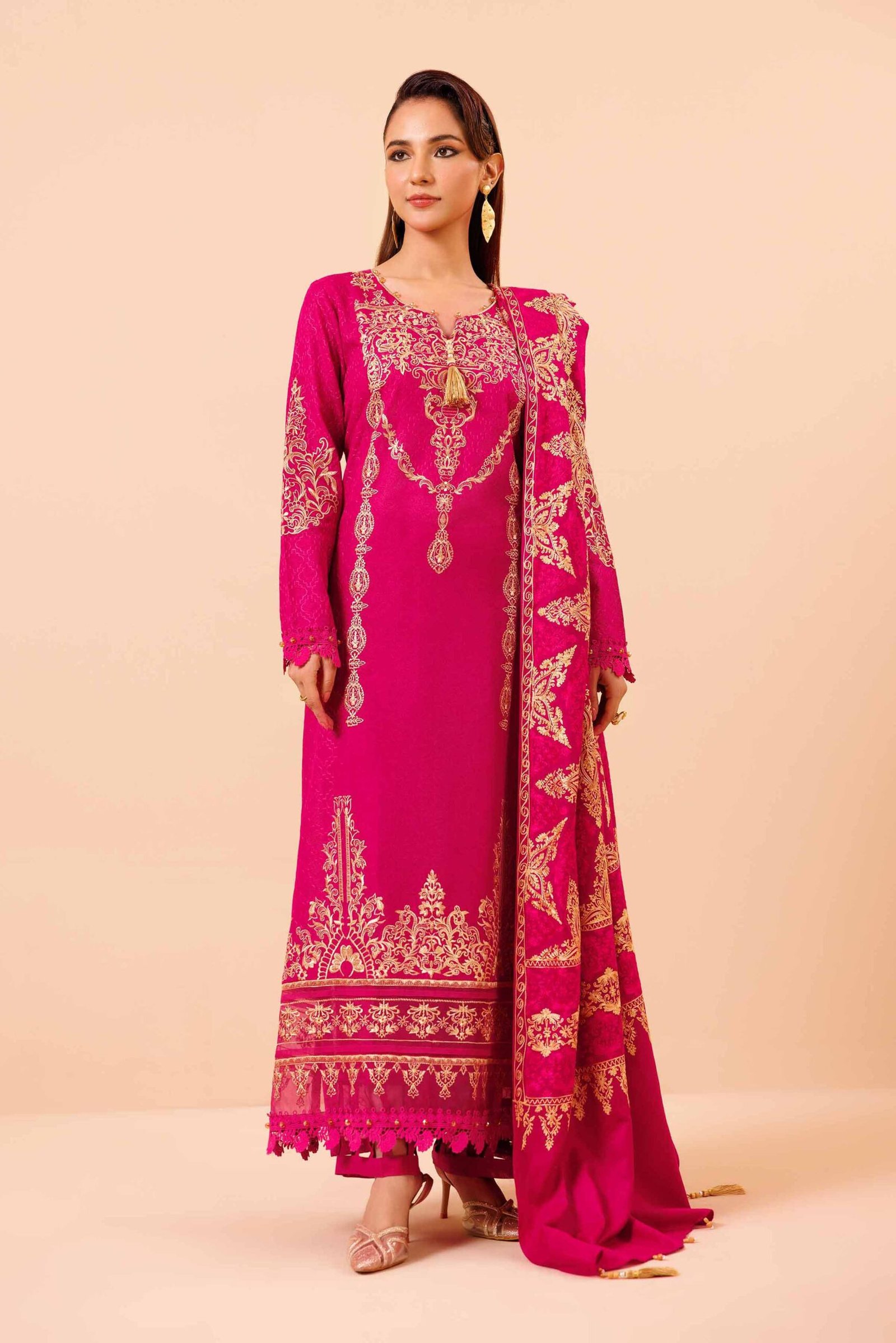 Nishat Linen Winter Collection | 42404390 - Image 3