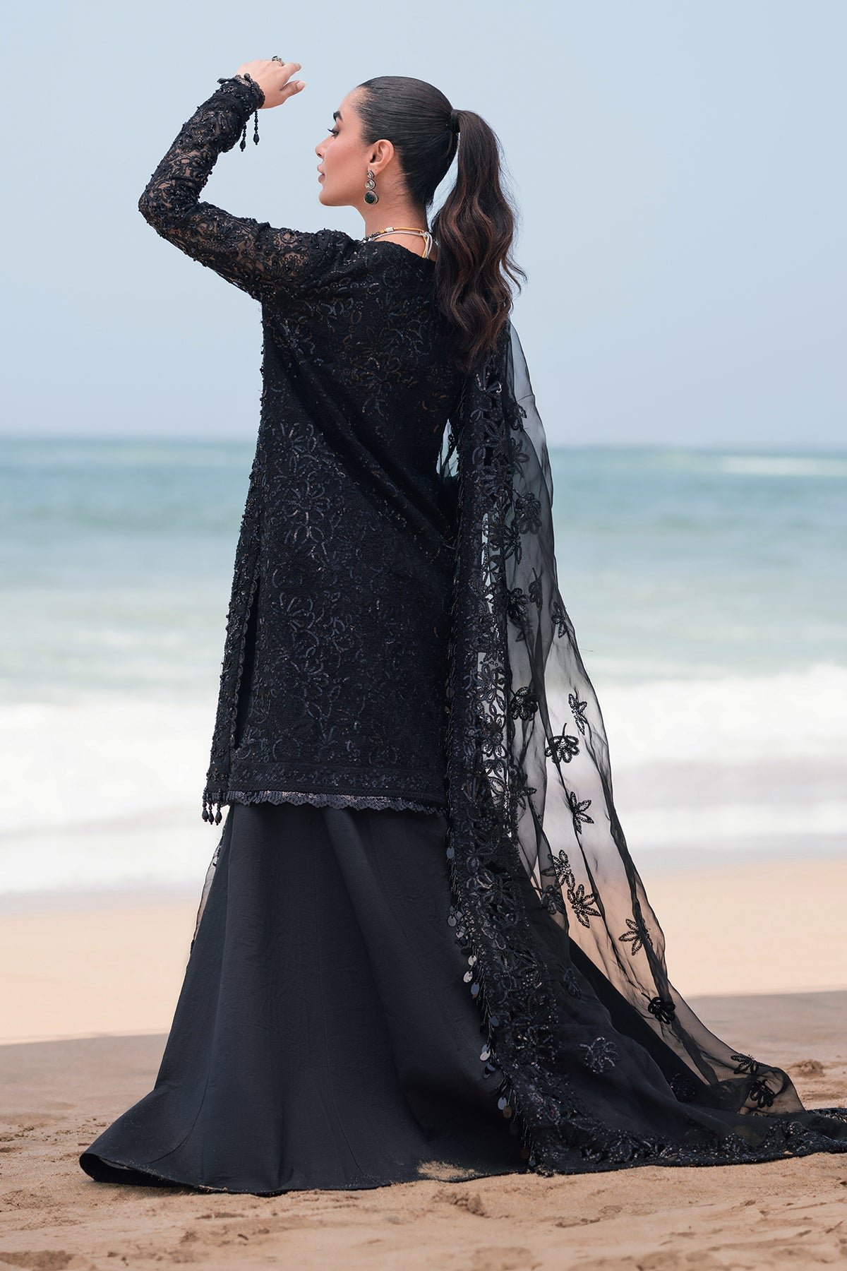 Reveuse Wedding Formals by Emaan Adeel | CASSANDRA - Image 2