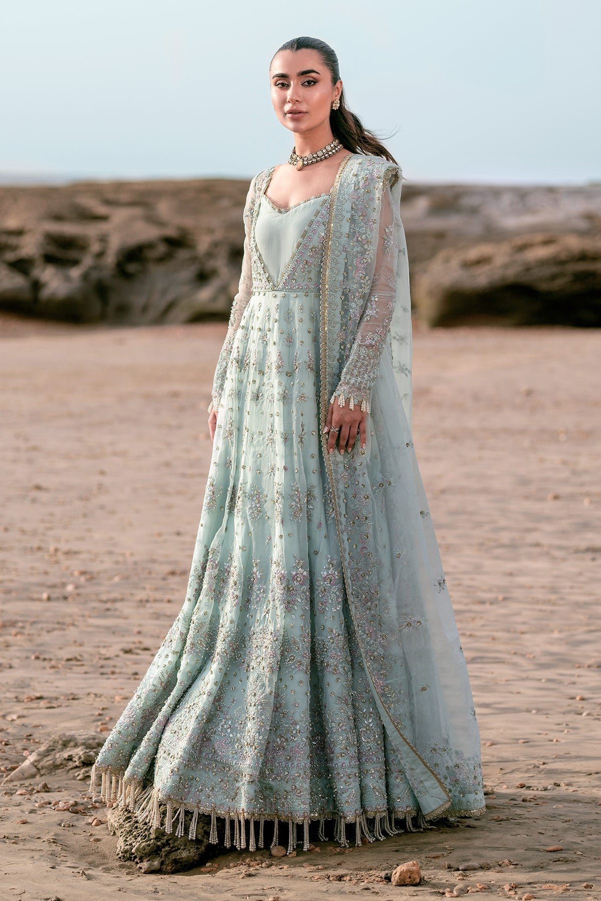 Reveuse Wedding Formals by Emaan Adeel | LUNYA - Image 5