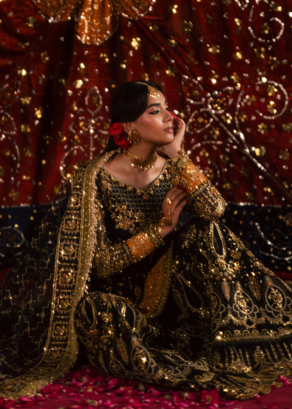 Jhul Mil Wedding by Maria Osama Khan | Surmayi - Image 3